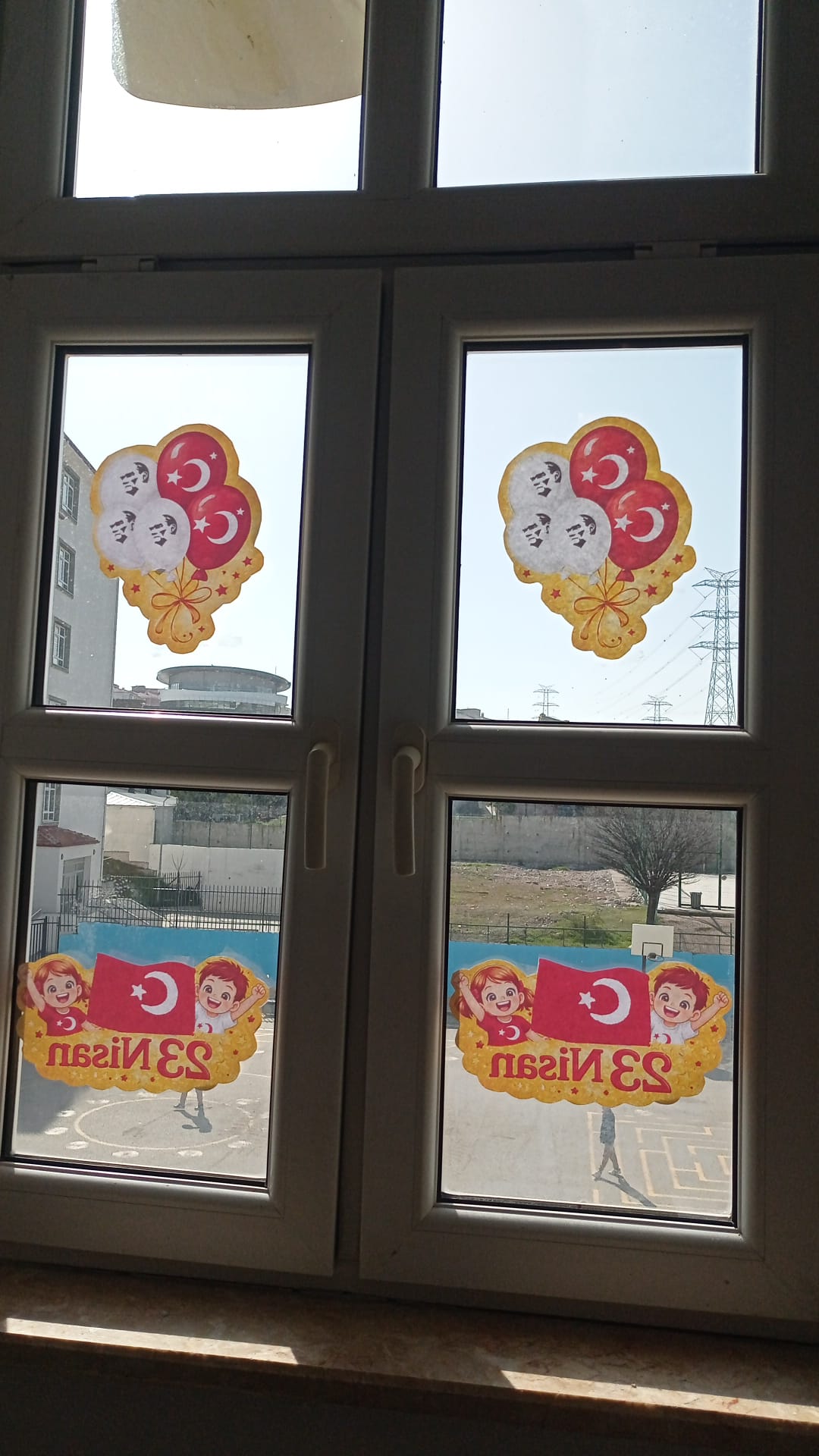 23 Nisan Cam Süsleme 3