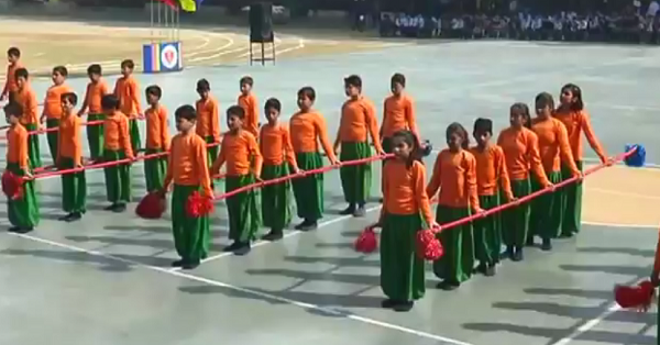 Bambu ritmik okul gösterisi (video)